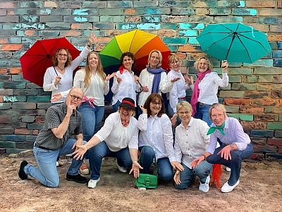 23 Chöre auf zwei Bühnen an Tag 1 von 