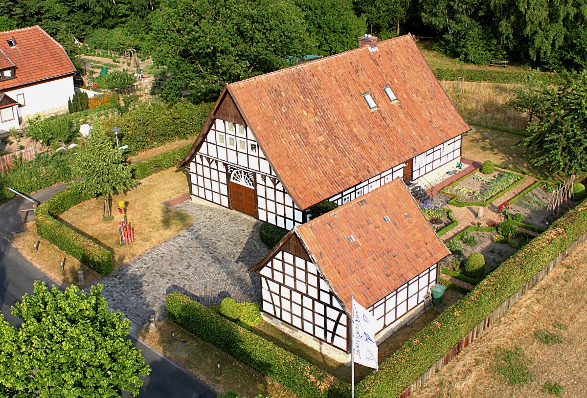 Hollager Hof: Die Fachwerkhofanlage aus ungewöhnlicher Perspektive