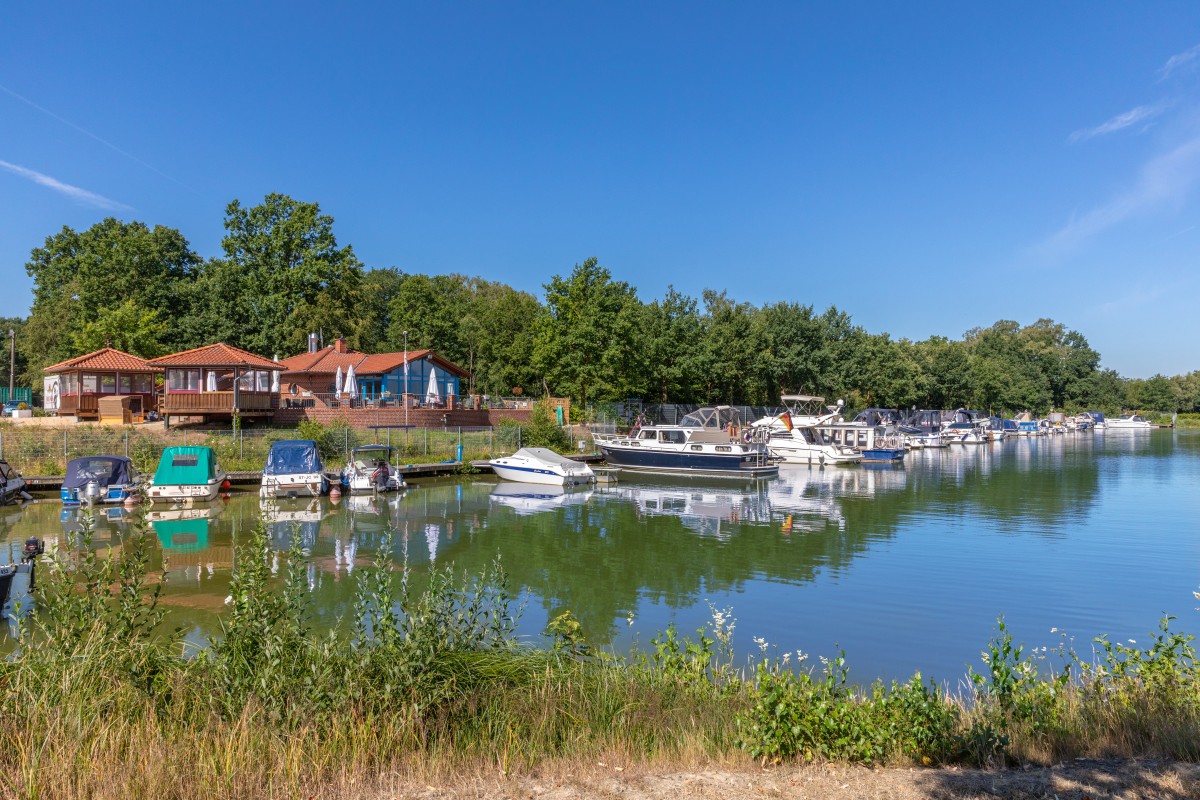 -Felix_Buescher Recke Marina Recke (002).jpg