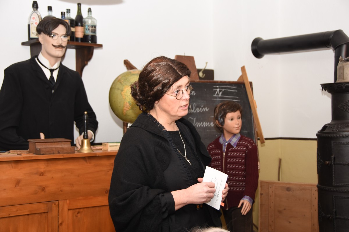 Historishe Schulstunde
