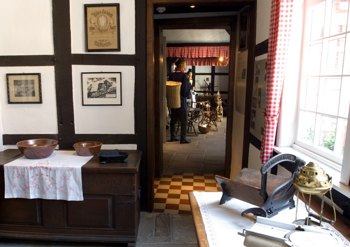 tu-ttenmuseum-mettingen-brauchtum-tourist-info-mettingen