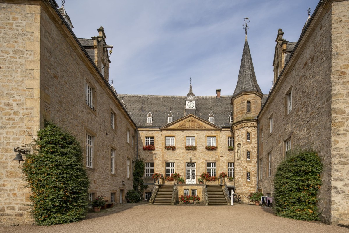 hoerstel-riesenbeck-schloss-surenburg