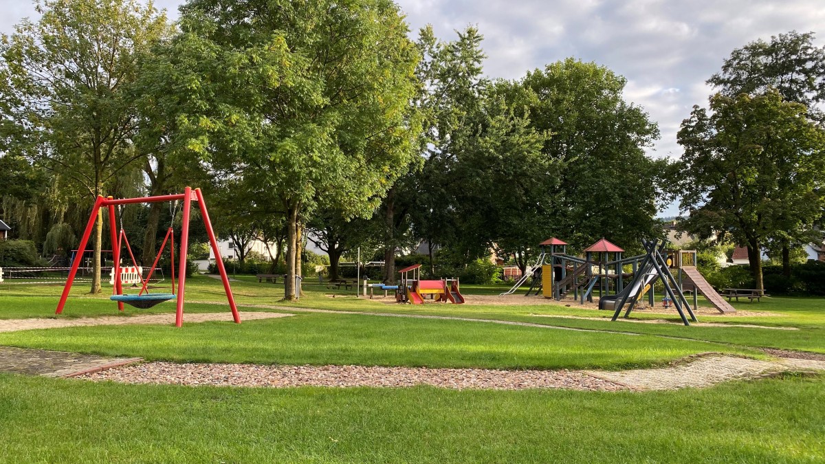 Spielplatz Gummiwiese_Gemeinde Hagen aTW.jpg