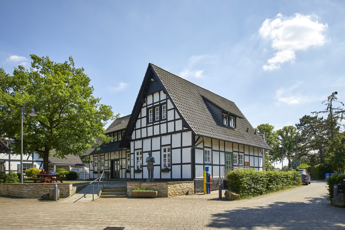 Tourist-Info mit dem Dorfladen
