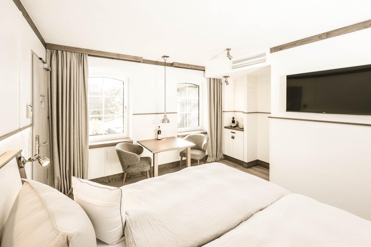 Comfort Room - Double & Bunk Bed 3