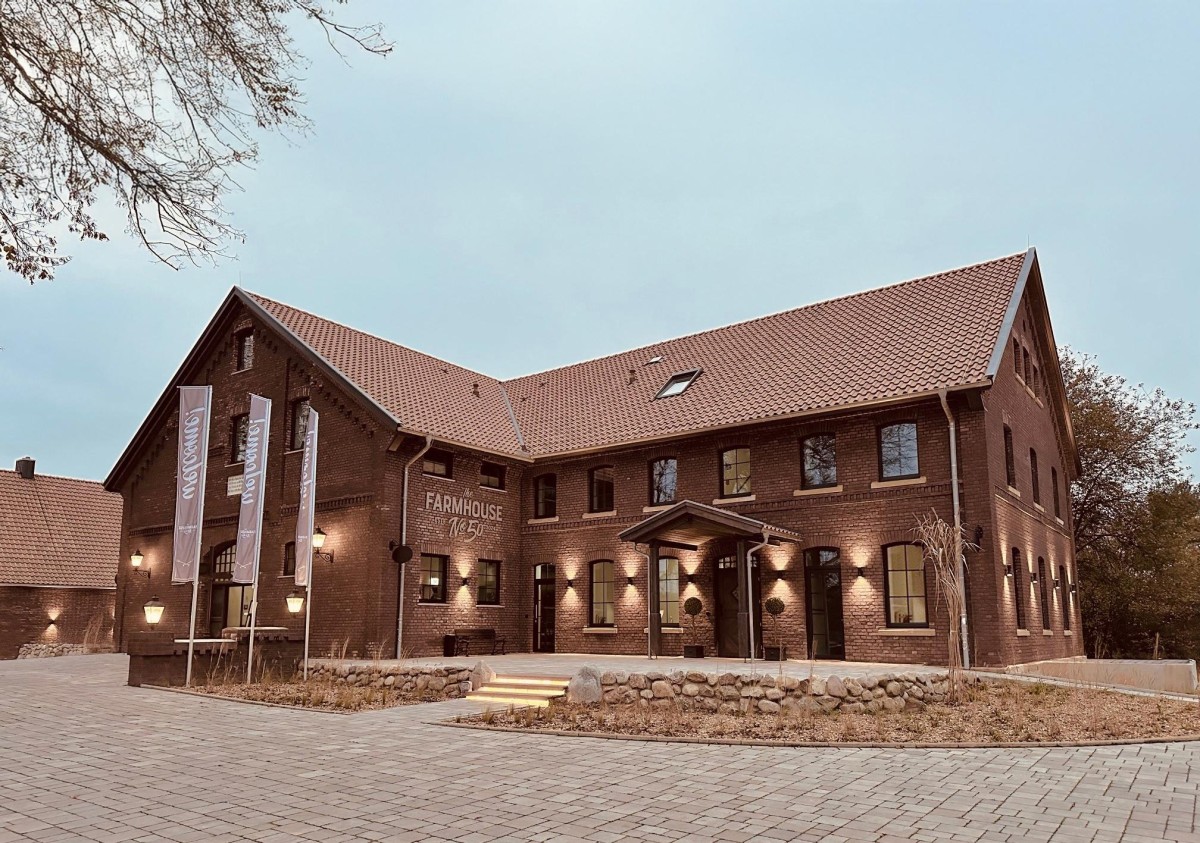 The Farmhouse by day